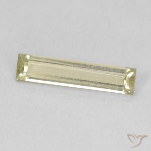 Diásporo con Cambio de Color Amarillo claro natural de 0.79 ct, Corte Baguette, VVS-VS