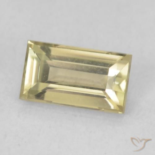 Diásporo con Cambio de Color Amarillo claro natural de 0.77 ct, Corte Baguette, VVS-VS