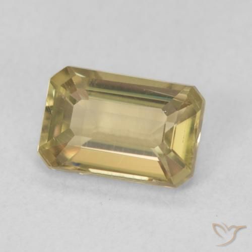 Diásporo con Cambio de Color Amarillo dorado natural de 1.14 ct, Corte Octágono / Esmeralda, VVS-VS