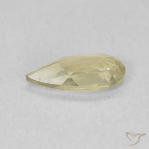 Diásporo con Cambio de Color Amarillo claro natural de 0.55 ct, En forma de pera, VS