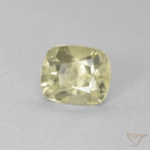Diásporo con Cambio de Color Amarillo claro natural de 0.68 ct, Forma Cojín, VVS-VS