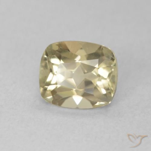 Diásporo con Cambio de Color Amarillo dorado claro natural de 0.85 ct, Forma Cojín, VVS-VS