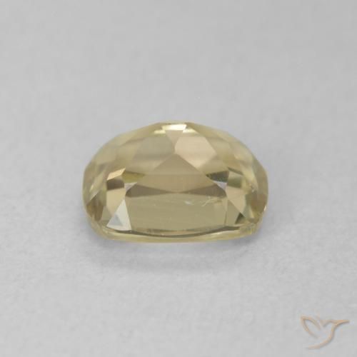 Diásporo con Cambio de Color Amarillo dorado claro natural de 0.85 ct, Forma Cojín, VVS-VS