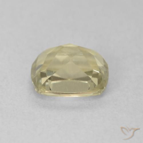 Diásporo con Cambio de Color Amarillo claro natural de 0.96 ct, Forma Cojín, VVS-VS