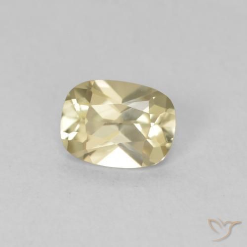 Diásporo con Cambio de Color Amarillo claro natural de 0.48 ct, Forma Cojín, VVS-VS