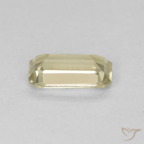 Diásporo con Cambio de Color Verde amarillo natural de 0.74 ct, Corte Octágono / Esmeralda, VS