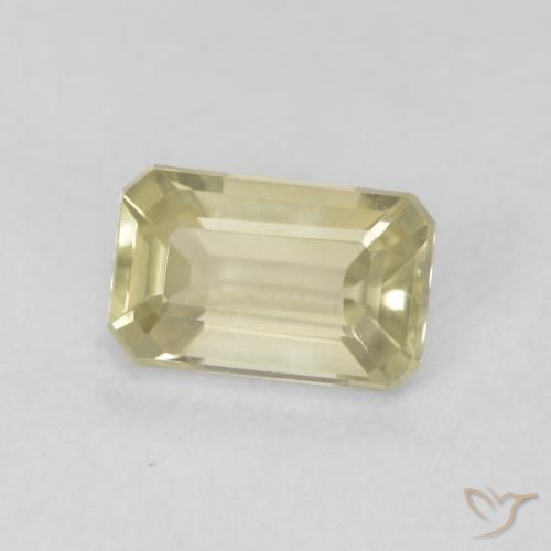 Diásporo con Cambio de Color Amarillo suave natural de 0.63 ct, Corte Octágono / Esmeralda, VVS-VS