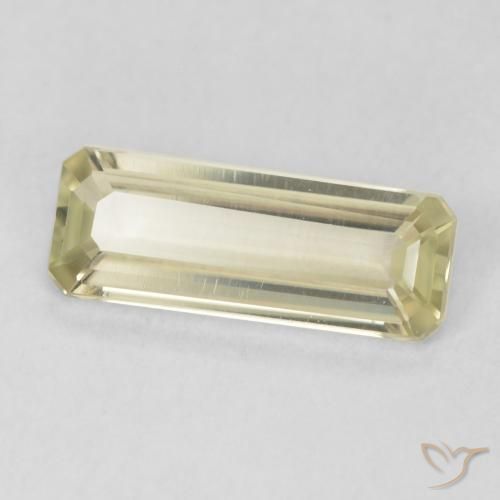 Diásporo con Cambio de Color Amarillo claro natural de 0.91 ct, Corte Octágono / Esmeralda, VVS