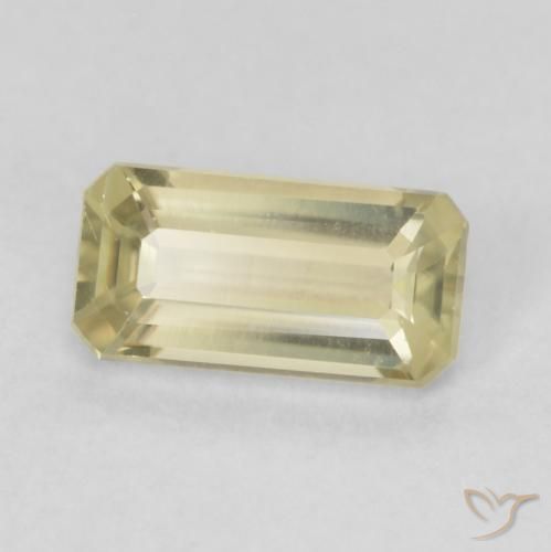 Diásporo con Cambio de Color Amarillo suave natural de 0.55 ct, Corte Octágono / Esmeralda, VVS