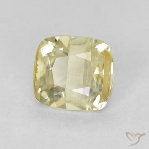 Diásporo con Cambio de Color Amarillo claro natural de 0.76 ct, Forma Cojín, VS-SI