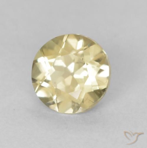 Diásporo con Cambio de Color Amarillo claro natural de 0.57 ct, Redondo, VS