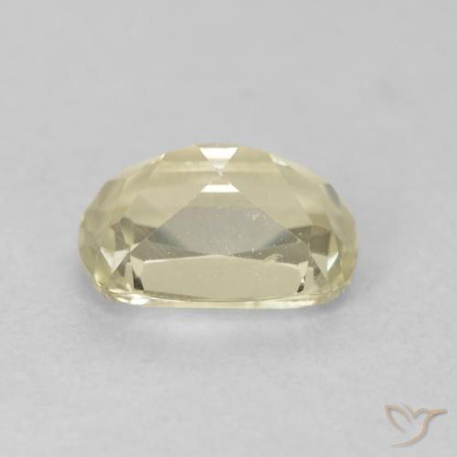 Diásporo con Cambio de Color Amarillo claro natural de 0.97 ct, Forma Cojín, VVS