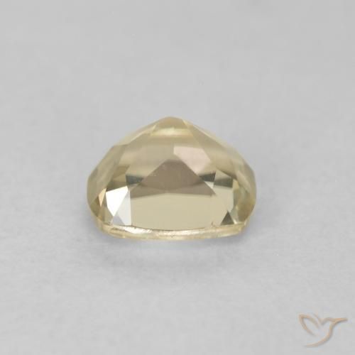 Diásporo con Cambio de Color Amarillo claro natural de 0.68 ct, Forma Cojín, VVS