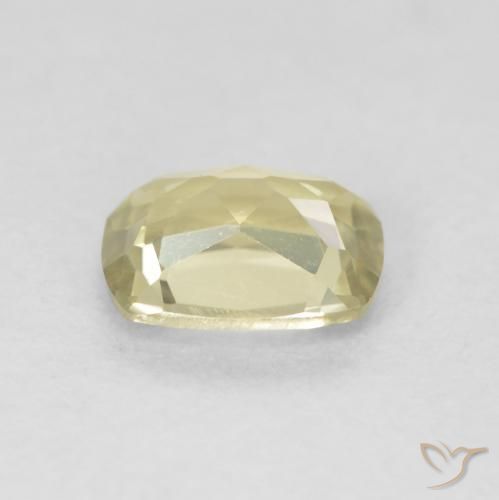 Diásporo con Cambio de Color Amarillo claro natural de 0.89 ct, Forma Cojín, VVS