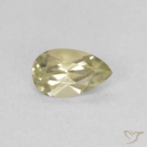 Diásporo con Cambio de Color Amarillo suave natural de 0.49 ct, En forma de pera, VVS