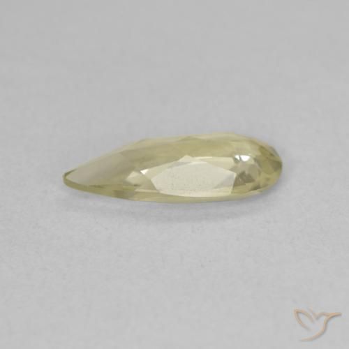 Diásporo con Cambio de Color Amarillo medio natural de 0.91 ct, En forma de pera, VVS