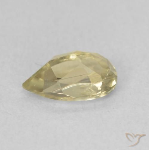 Diásporo con Cambio de Color Amarillo claro natural de 0.64 ct, En forma de pera, VS-SI