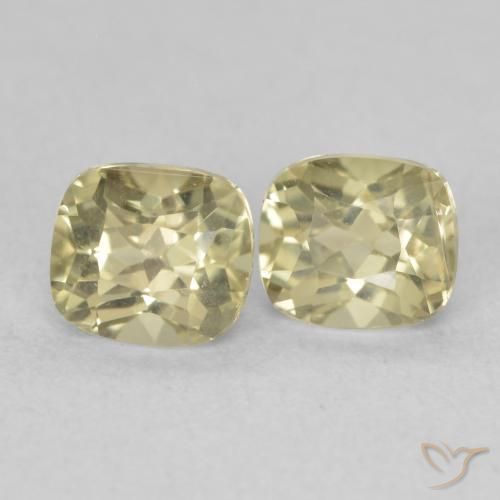 Gemas de Diásporo con Cambio de Color Amarillo suave natural de 1.25 ct, Forma Cojín, VS