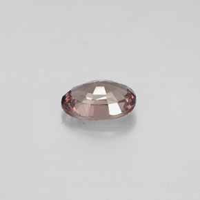 Granate con cambio de color multicolor natural de 0,76 ct, corte óvalo, VVS