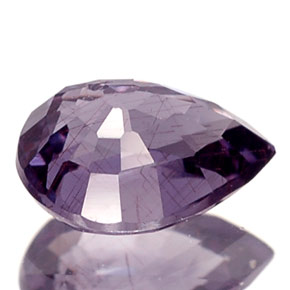 Granate con cambio de color  natural de 0,72 ct, en forma de pera, VS