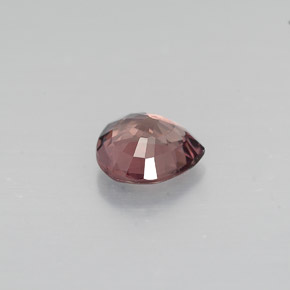 Granate que cambia de color rosado / rojo naranja natural de 0.75 ct, En forma de pera, VS-SI
