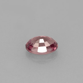Granate con cambio de color multicolor natural de 0,61 ct, corte óvalo, VS