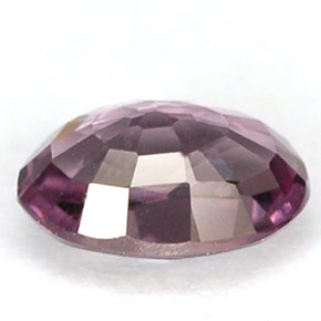 Granate con cambio de color  natural de 0,55 ct, corte óvalo, VS