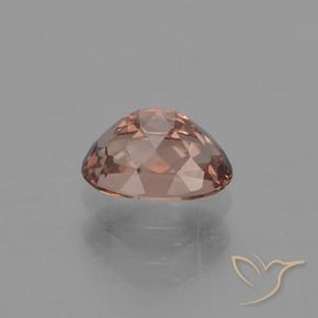 Granate que cambia de color Marrón nuez natural de 0.73 ct, Ovalada, VVS-VS