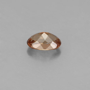 Granate con cambio de color cambio de color natural de 0,58 ct, corte óvalo, VS