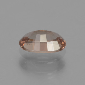 Granate con cambio de color marrón natural de 0,59 ct, corte óvalo, VS