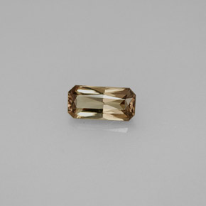 Granate que cambia de color Marrón a rosado rojizo verdoso natural de 0.75 ct, corte esmeralda, VVS-VS