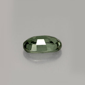 Granate que cambia de color Verde a rojo natural de 1.08 ct, Corte Óvalo, VS