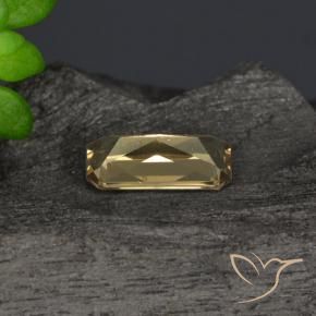 Granate que cambia de color Marrón-oro natural de 0.63 ct, Corte Octágono / Esmeralda, VVS-VS