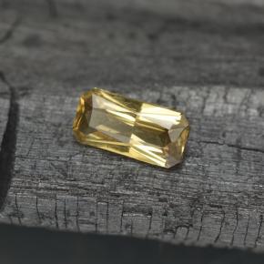 Granate que cambia de color Marrón-oro natural de 0.68 ct, corte esmeralda, VVS-VS