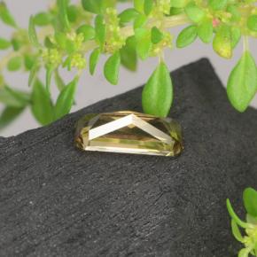 Granate con cambio de color dorado natural de 0,66 ct, corte esmeralda, VVS-VS