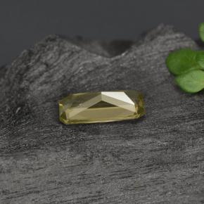 Granate con cambio de color dorado natural de 0,59 ct, corte esmeralda, VS