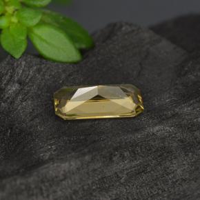 Granate que cambia de color Marrón-oro natural de 0.57 ct, corte esmeralda, VVS