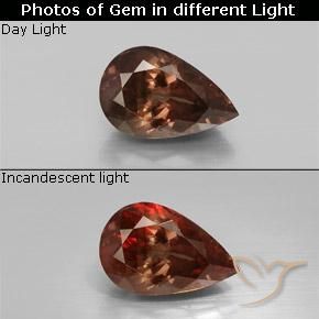 Granate con cambio de color marrón natural de 3,05 ct, en forma de pera, VS-SI