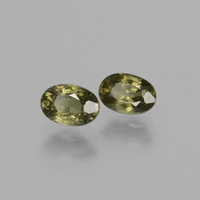 Gemas de Granate que cambia de color Amarillo dorado natural de 1.37 ct, Corte Óvalo, VS