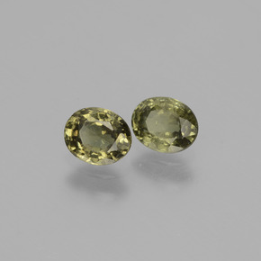 Gemas de Granate que cambia de color Marrón a rosado rojizo verdoso natural de  ct, Corte Óvalo, VS-SI