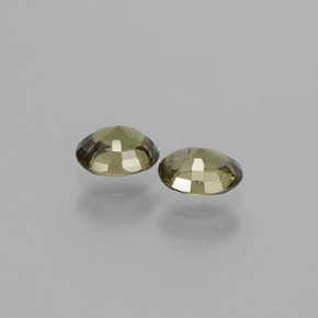 Gemas de Granate que cambia de color Marrón a rosado rojizo verdoso natural de  ct, Corte Óvalo, VS-SI