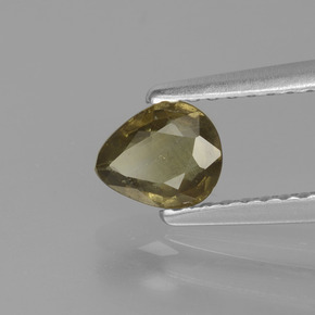 Granate que cambia de color Marrón a rosado rojizo verdoso natural de 0.55 ct, En forma de pera, VS