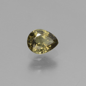 Granate que cambia de color Marrón a rosado rojizo verdoso natural de 0.69 ct, En forma de pera, VS