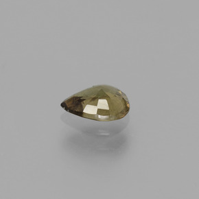 Granate que cambia de color Verde a rojo-rosado natural de 0.73 ct, En forma de pera, VS