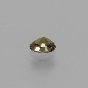 Granate que cambia de color Verde a rojo-rosado natural de 0.66 ct, Corte Óvalo, VS