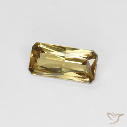 Granate que cambia de color Amarillo dorado natural de 0.60 ct, Corte Octágono / Esmeralda, VS