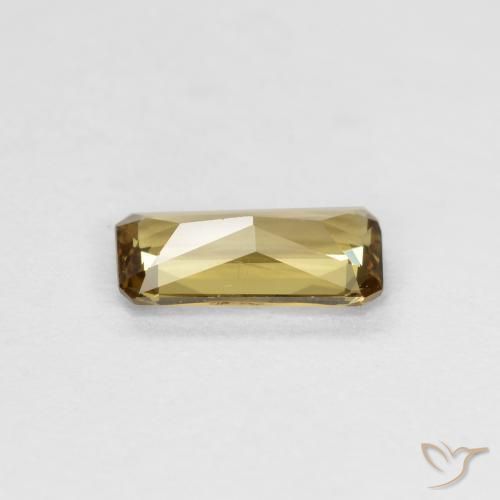 Granate que cambia de color Amarillo dorado natural de 0.60 ct, Corte Octágono / Esmeralda, VS