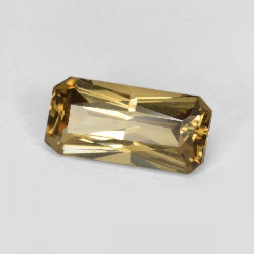 Granate que cambia de color Amarillo medio natural de 0.66 ct, corte esmeralda, VS