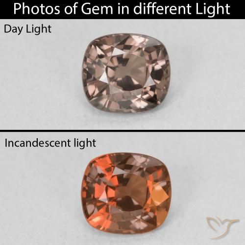1.02ct Natural Marrón claro medio Granate que cambia de color, Forma Cojín, VVS-VS