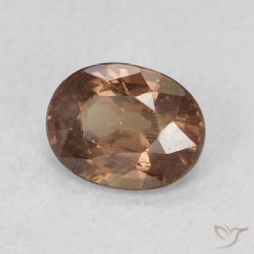 Granate que cambia de color Marrón claro medio natural de 0.82 ct, Ovalada, VS
